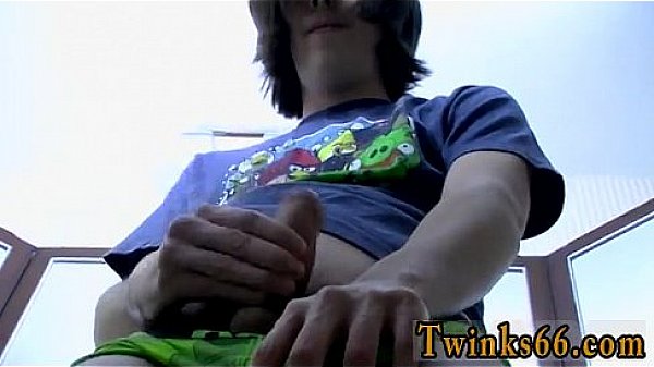 Gay porn Cute Uncut Boy Squirts And Soaks  