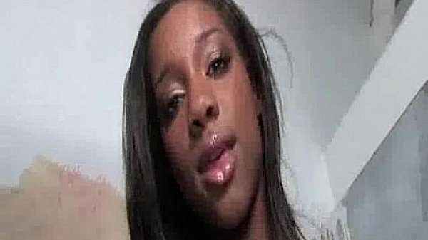 Ebony Babe Strips And Sucks