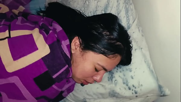 La sorpresa que me llev&eacute; al abrir la puerta de su cuarto&hellip; todo cambi&oacute; en un instante