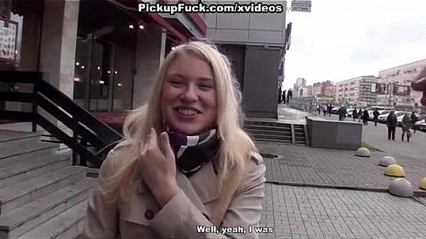 Pick up movie with pretty babe