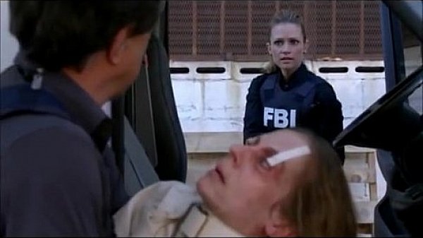 Fiction m. straitjacket k.