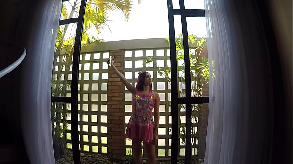 As Jeguinhas acharam a cobra na festa julina e cairam de boca nela  