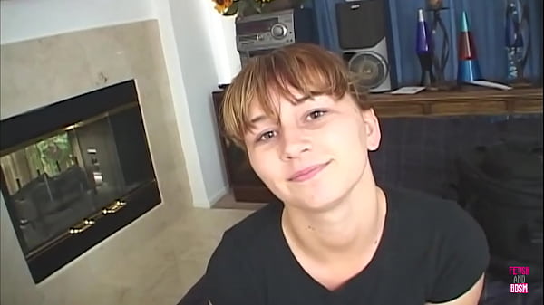 Hottie takes a deep throat and rides cow girl 