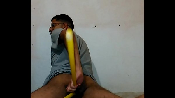 Gay Vers&aacute;til Que Est&aacute; Super Caliente