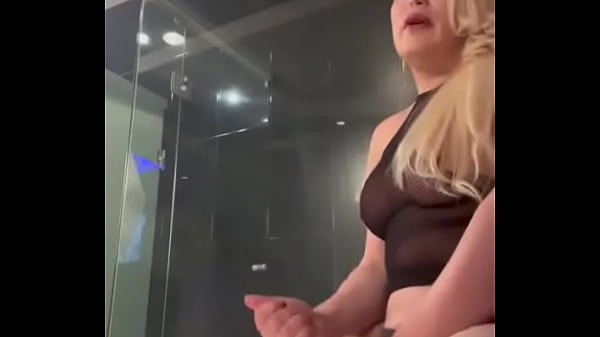 SHEMALE Porn Star Pamella Moss XXL  