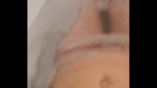 Court m&eacute;trage dans la baignoire... Abonnez-vous et voyez toute la galerie Le ...