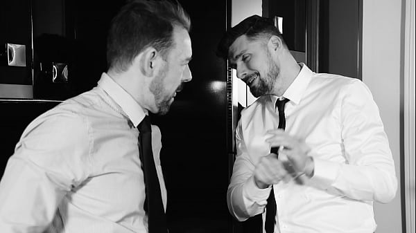 Horny Rich Bitch Eden Ivy DP&rsquo;d by Her Stud Body Guards GP2294