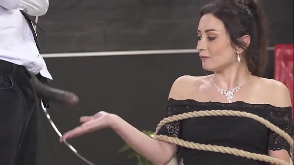 .ValeBiancoxx has fun with HiMikeChapman's dick. How would you caption this video?letsdoeit herlimit BTS7475 #bts #behind...  