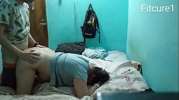tenemos sexo en cuatro con mi pareja rellenita en tanga  