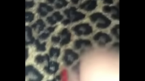 Dildo in my wet pink pussy on s.(maddibaby girl)