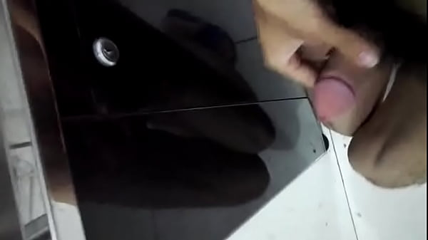 国内大学寝室楼梯撸射  