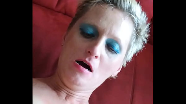 Deutsche MILF Sandra Gesichtsmissbrauch Kehlenfick anal w&uuml;rgen creampie Teil 2