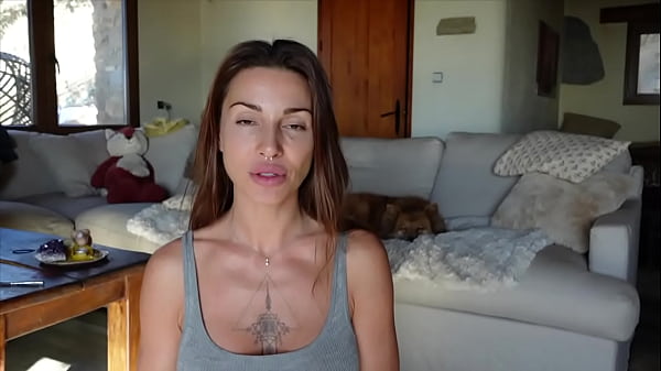 Dating & Flirting Tips with Sex Educator Roxy Fox