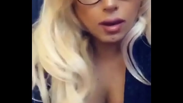 Transexual de Santiago de Chile me manda su packsito