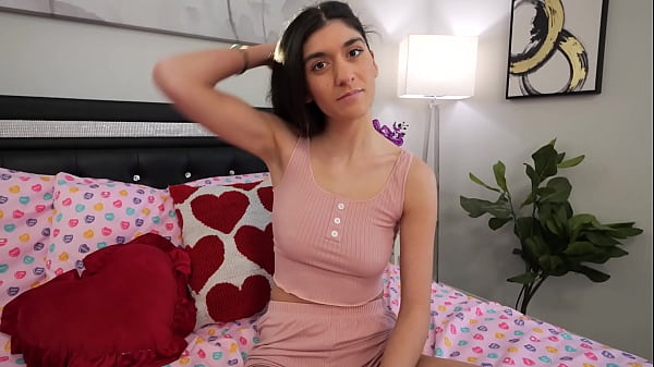 My Step Sis Gets Every Last Drop On Valentine's Day - Aubry Babcock