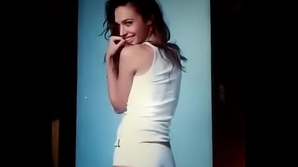 Tribute Cum Gal Gadot