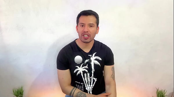 Pandillero chacal cogiendose a escondidas al pasivo del barrio! 