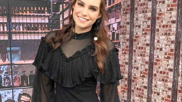 Tania rincon ricos pies conductora de venga la alegria