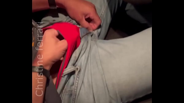 Uber hotwife aceitou pagamento em forma de xerecard / VIDEO COMPLETO XVIDEOSRED OU SHEER LINK FOTO DO BANNER DO PERFIL / SUBSCREVA-SE NO PERFIL