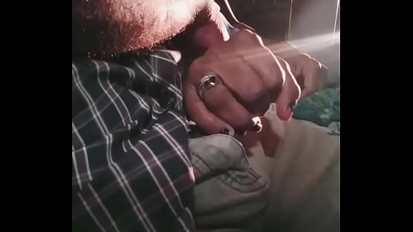 wife blowjob running bus