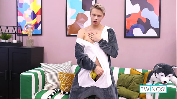 Kinky Twink Christian Adams Jerks Off In His Cute Pajamas! 