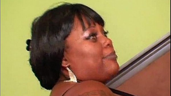 Thunder Katt takes long black dick