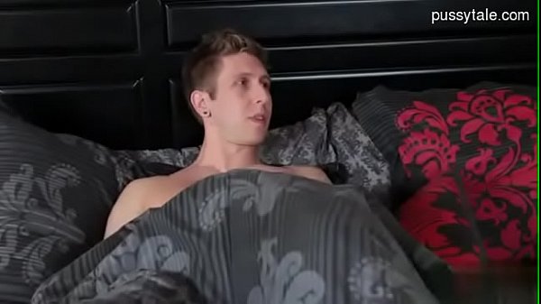 Le mete toda la verga a la tia