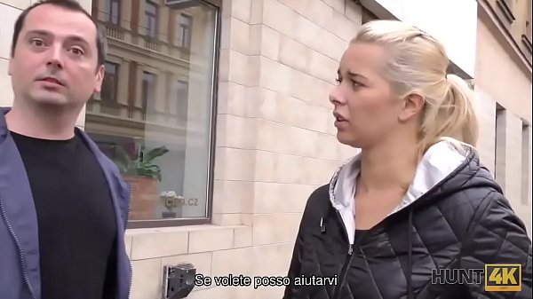 HUNT4K. Hunter coglie il momento giusto per sedurre una bionda