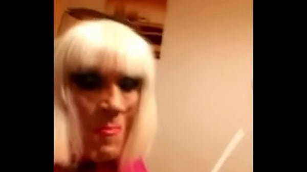 All ladies should smoke 