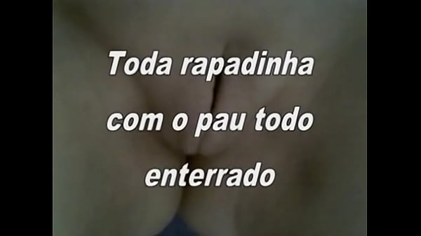 Rapadinha a comer pau