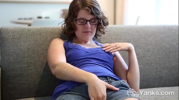 Beauty with pierced nipples and glasses from Yanks Jada playing with her hand