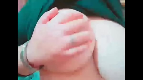 Tetas, tetas y tetas