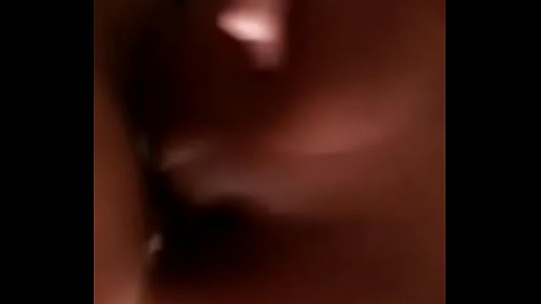 Comendo a cachorra d.