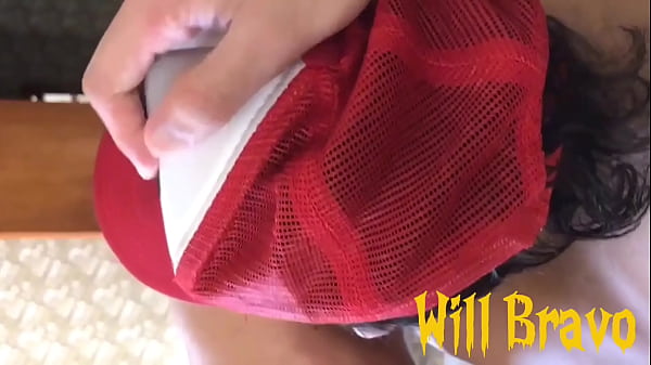 Grindr Cruising - fui ca&ccedil;ar piru em Goi&acirc;nia, metemos muito