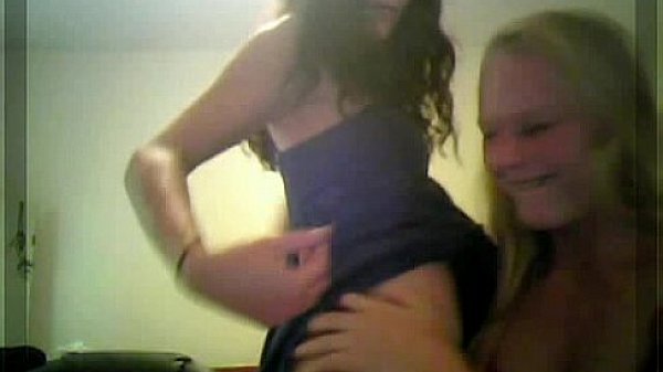 2 hot cirl on webcam chat030103