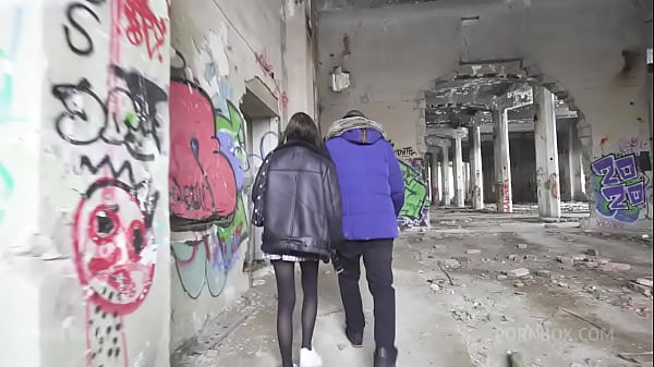 street slut Niki storm Randomly picked up in public for her first bbc douple penetration dp