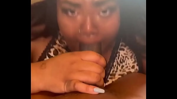 Zaharii Gives Blowjob