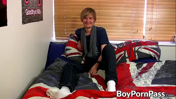 British twink having a long solo stroke