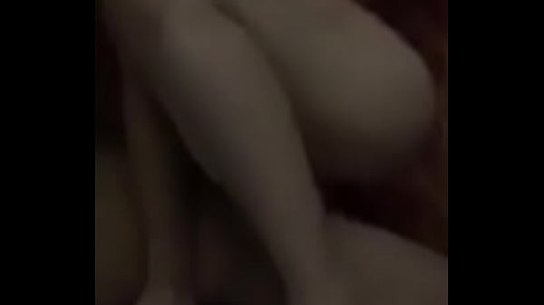 G&aacute;i tập gym bấn loạn  