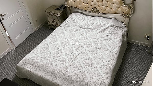 Fucked friend's wife in a hotel through torn pantyhose and cum on her feet  