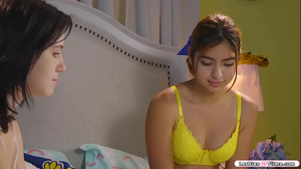 18yo s fool around on the bed.They kiss and suck tits.The latin teen licks and toys her gfs shaved pussy and vibrates clit during toyfuck 