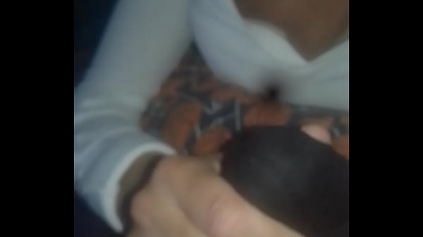 Me la jala en la sala