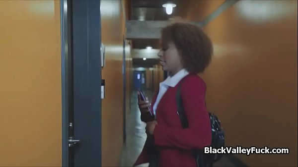 Ebony teen spreads wide for tutor