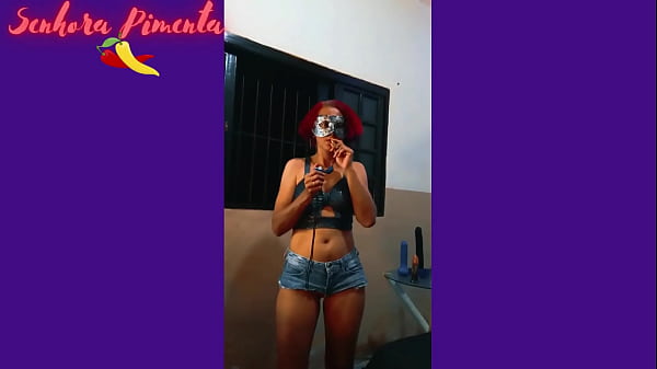 Senhor Pimenta achou que iria s&oacute; filmar e foi surpreendido com um boquete enfuma&ccedil;ado feito pela Senhora Pimenta. 