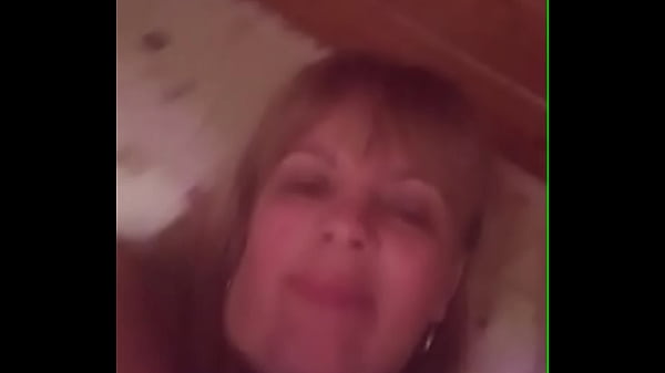 Madura masturbandose