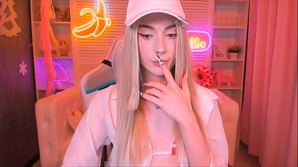 I know you&rsquo;re checking. 