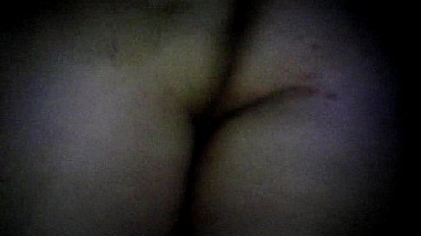 masaje de culo a mi mujer.