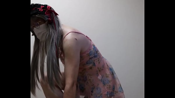 ロングヘア―の女装  