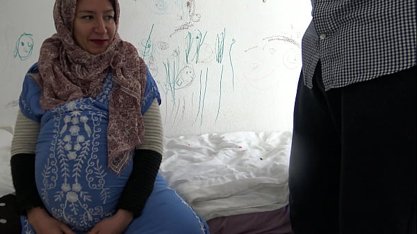 Sexy Muslim Milf Wants To Become A Pornstar in Germany  
