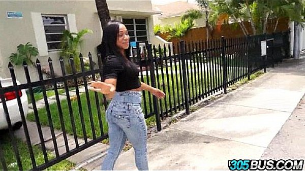 Sexy blonde fucked on the 305bus 2.2